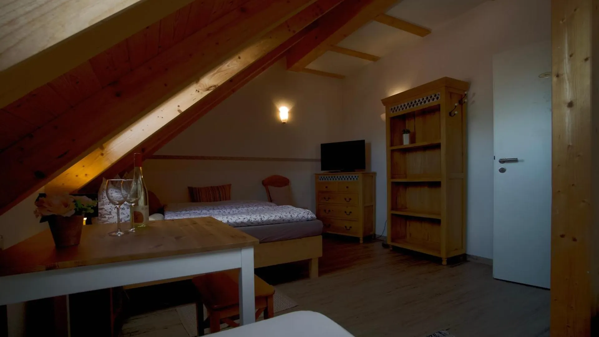 Landgut Seebuehne - Aparthotel Steigerwald Vestenbergsgreuth