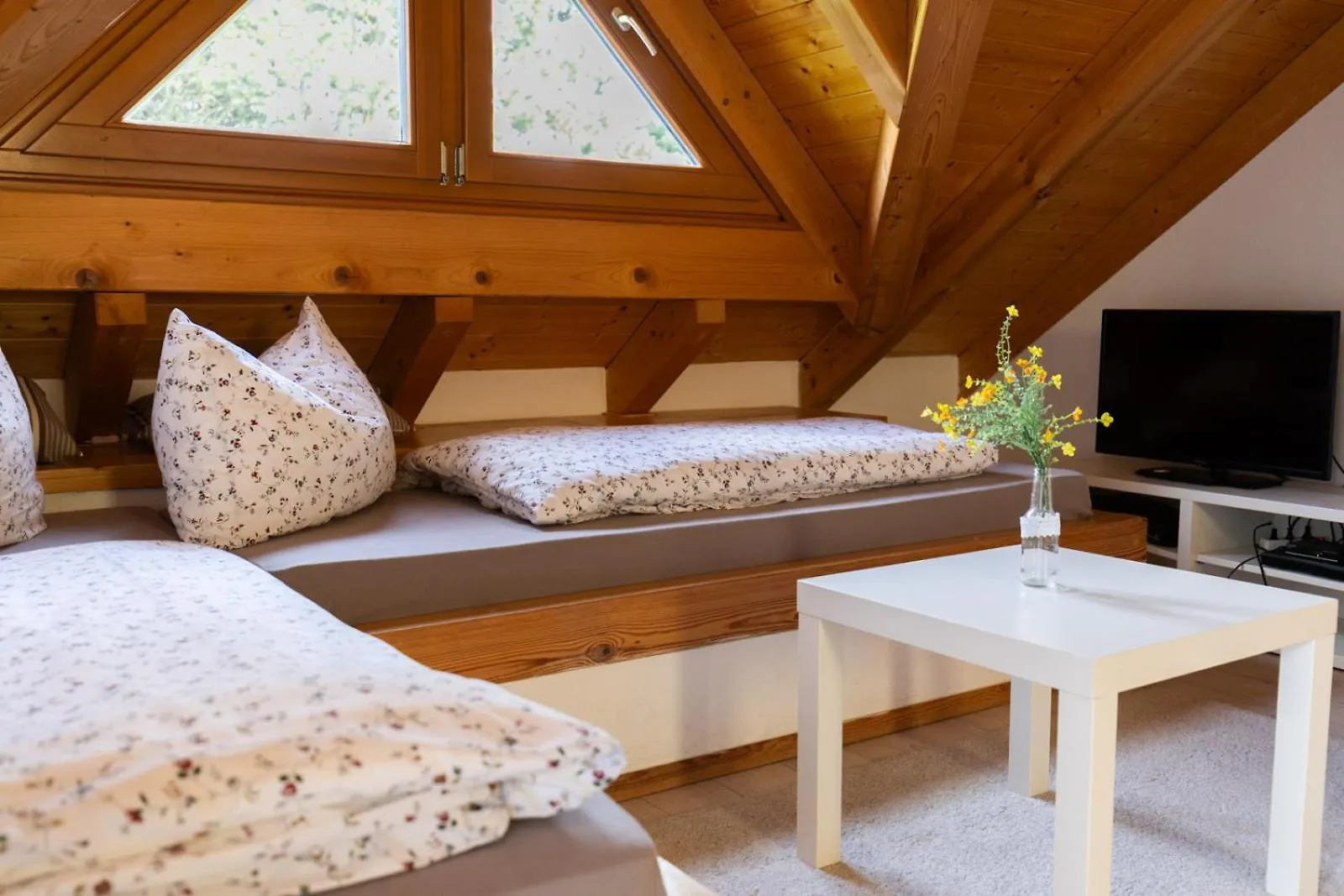 Landgut Seebuehne - Aparthotel Steigerwald Vestenbergsgreuth 0*,  Almanya