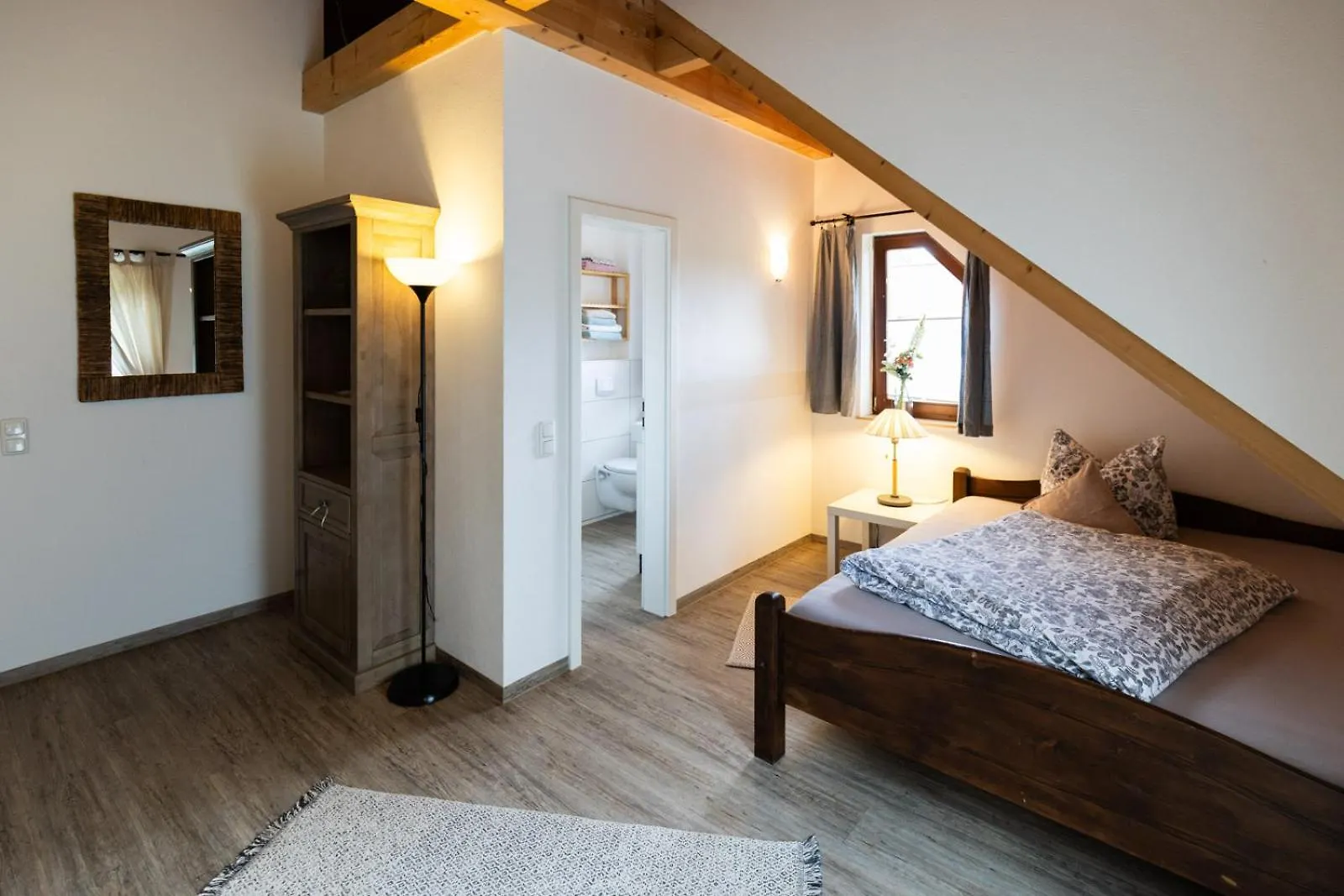 Landgut Seebuehne - Aparthotel Steigerwald Vestenbergsgreuth Almanya