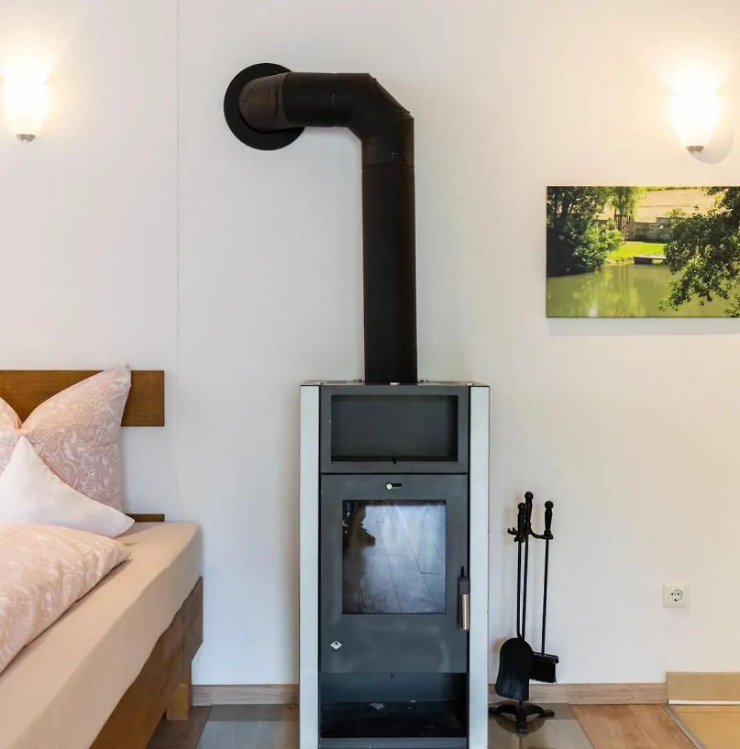 Landgut Seebuehne - Aparthotel Steigerwald Vestenbergsgreuth 0*,  Almanya